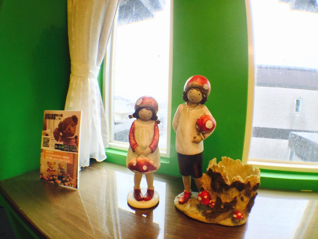 British Country Inn B&B Luodong Bagian luar foto