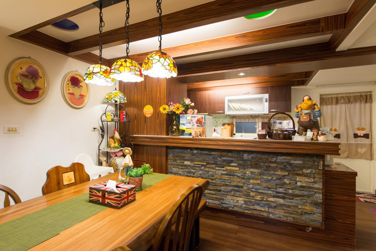 British Country Inn B&B Luodong Bagian luar foto
